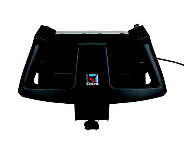 Saitek PRO FLIGHT CESSNA YOKE - poczuj się jak prawdziwy pilot