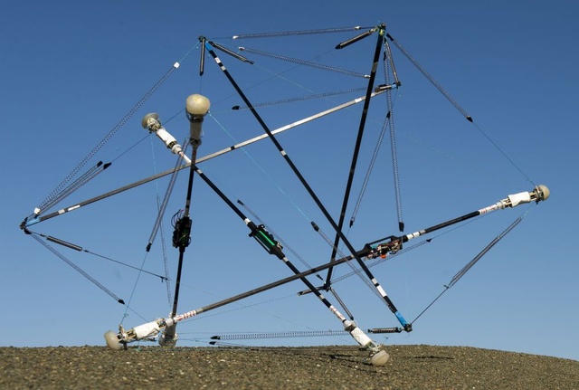 Nietypowy Robot Do Misji Kosmicznych