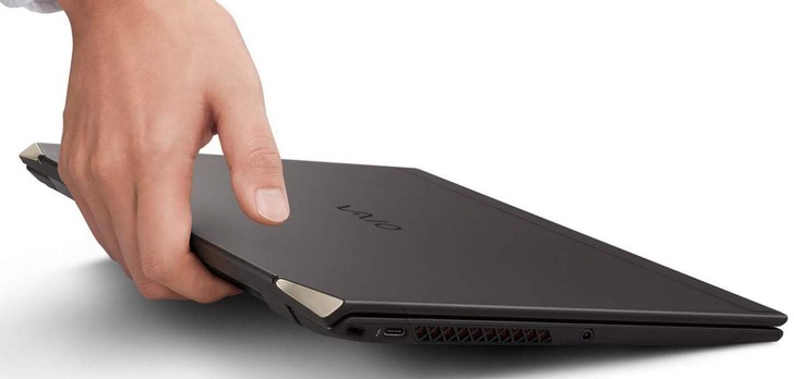 Nowy VAIO Z to pierwszy laptop z obudową z włókna węglowego