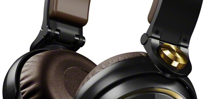 Sony prezentuje nowy model słuchawek MDR-XB 600W 