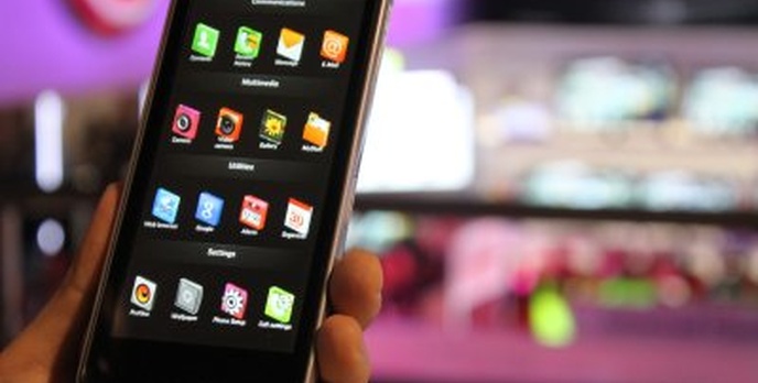 LG GW990 – pierwszy smartfon z procesorem Intela