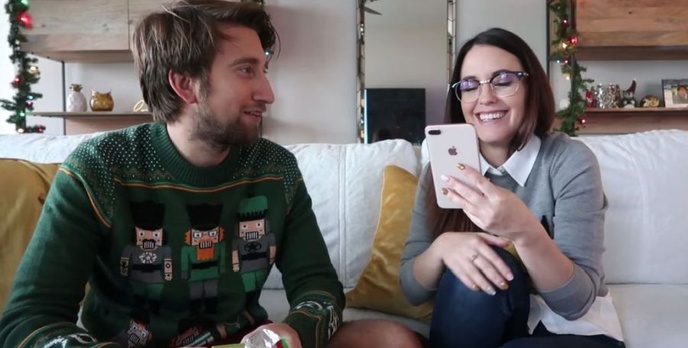 Szalony Fan Wtargnął z Pistoletem do Domu YouTuberów - Skończyło Się Tragedią