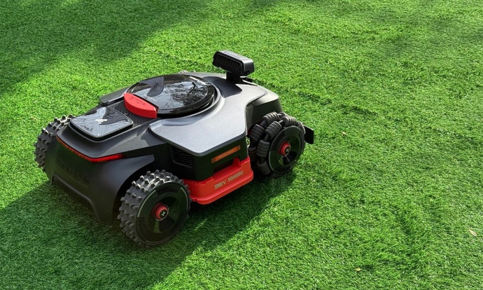 MOVA wchodzi do ogrodu. I robi to na grubo