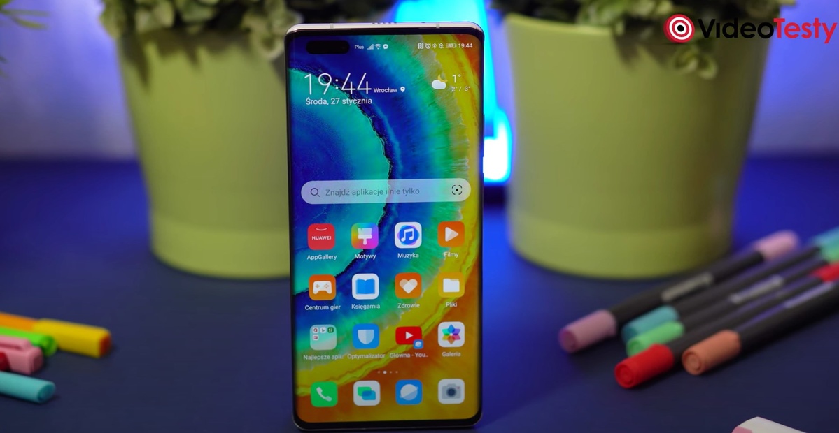 Interfejs EMUI 11 nadal jest pełen barw
