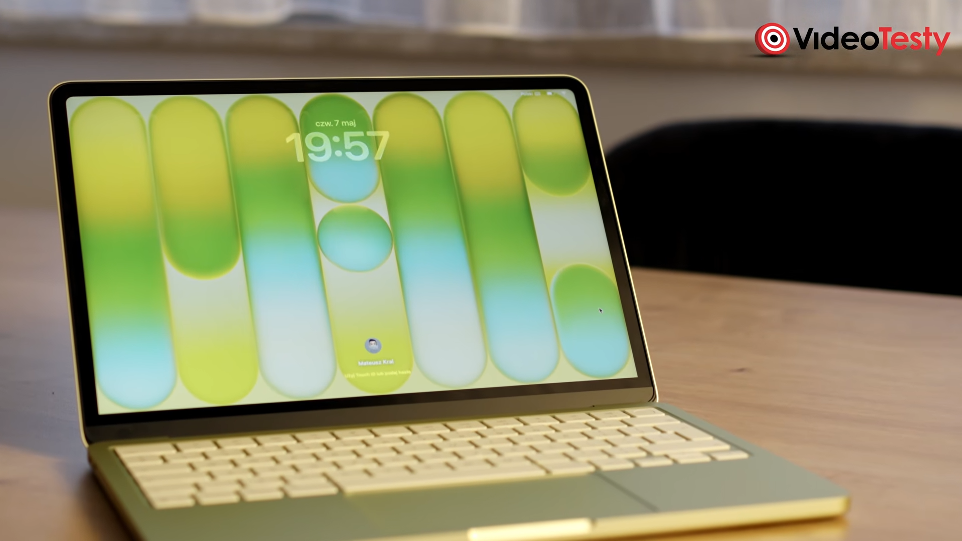 MacBook Neo 12.9" (2026) | Test nowego malucha od Apple z chipem A18 Pro