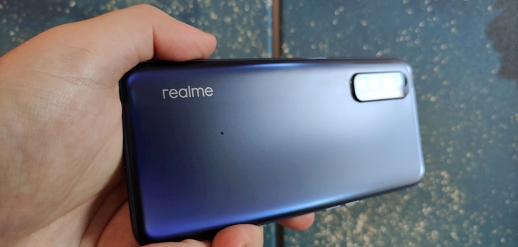 Będzie tanio i dobrze? Realme pokazuje modele 7 i 7 Pro
