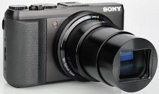 Sony DSC-HX50 - niewielki aparat z 30-krotnym zoomem optycznym