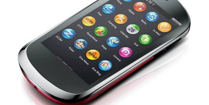 Lenovo LePhone – kolejna koncepcja na smartfon z klawiaturą QWERTY