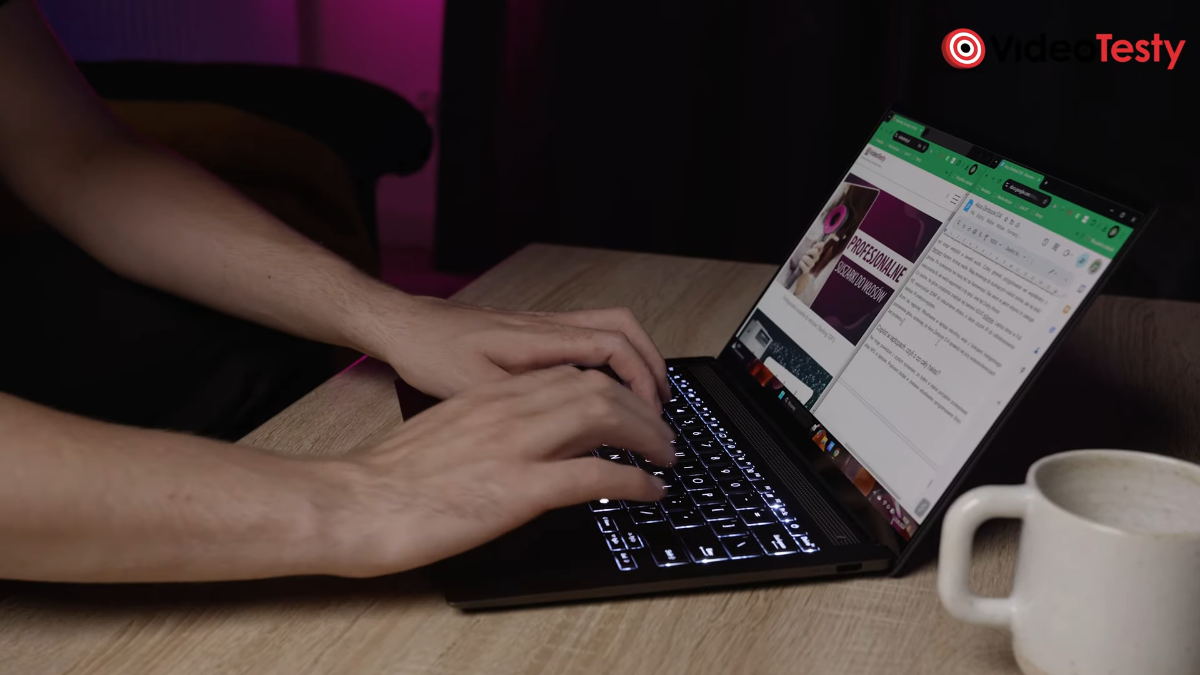 Mężczyzna pracuje na Asus Zenbook S14