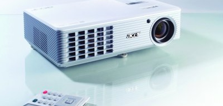 Realistyczne wrażenia z nowym projektorem Acer H5360 3D