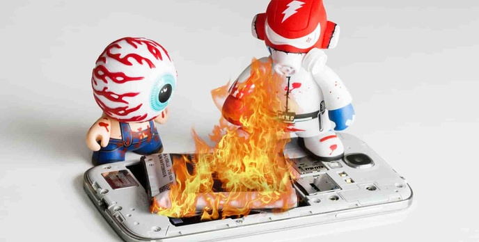 Wybuch Smartfona Motorola Moto E4 Plus!