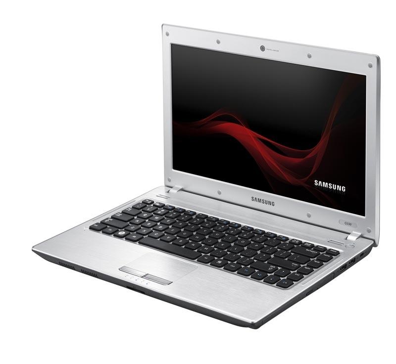 SAMSUNG Q330-JS02PL