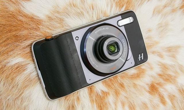 Nowy Moduł z Rodziny Moto Mods we Współpracy z Hasselblad!
