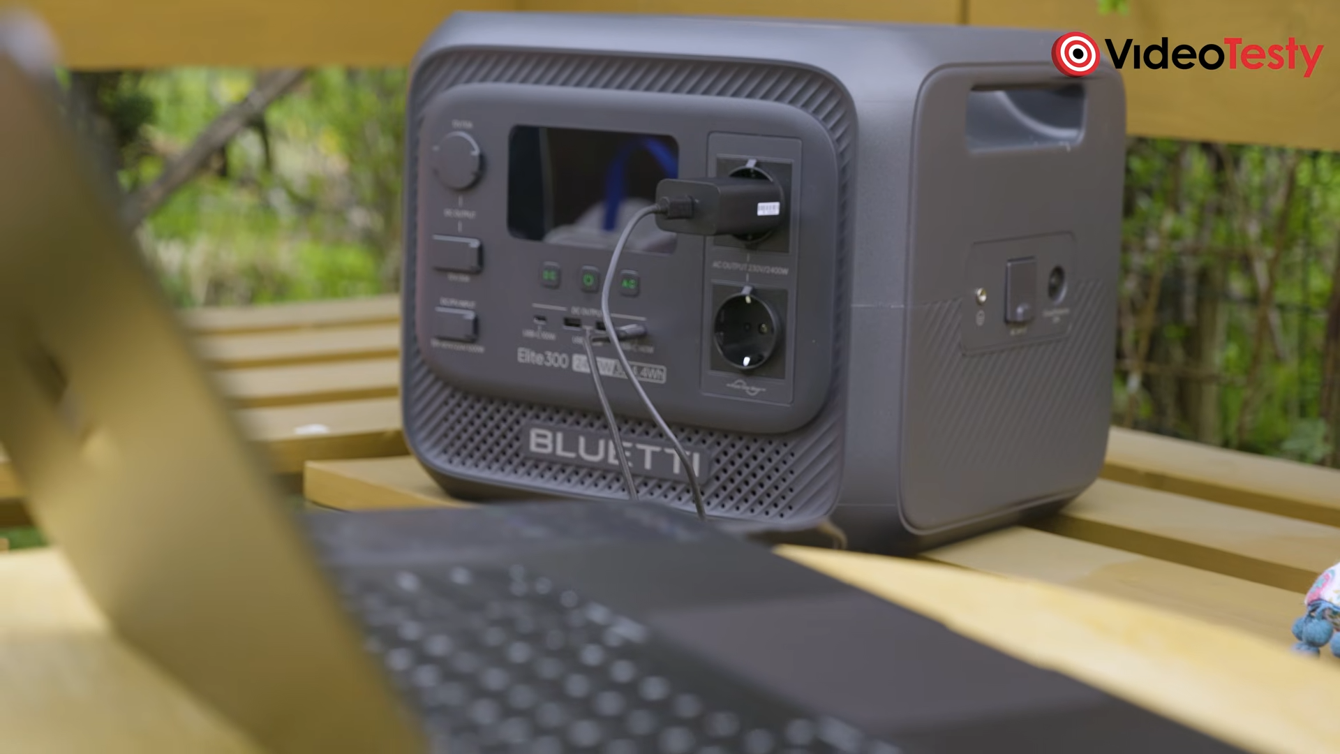 stacja zasilania BLUETTI Elite 300