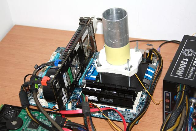 Rekordowa wydajność nowej płyty GIGABYTE