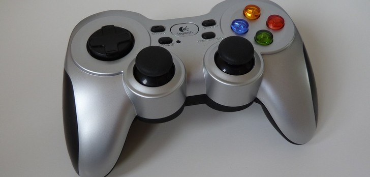 Recenzja Logitech Gamepad F710 - Rewelacyjny Pad!