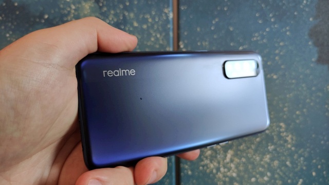 Będzie tanio i dobrze? Realme pokazuje modele 7 i 7 Pro