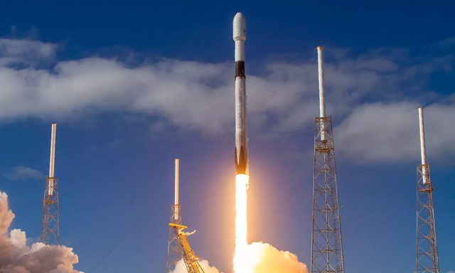 Starlink – Testy internetu z orbity Elona Muska