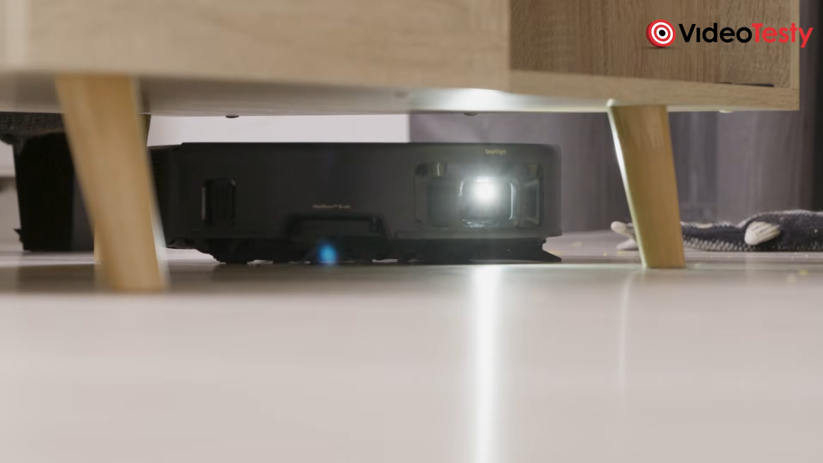 MOVA Z60 Ultra Roller Complete pod stolikiem