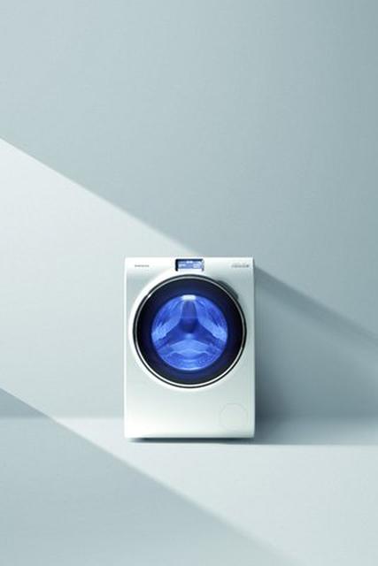 Samsung Crystal Blue - nowoczesne pralki z panelem dotykowym