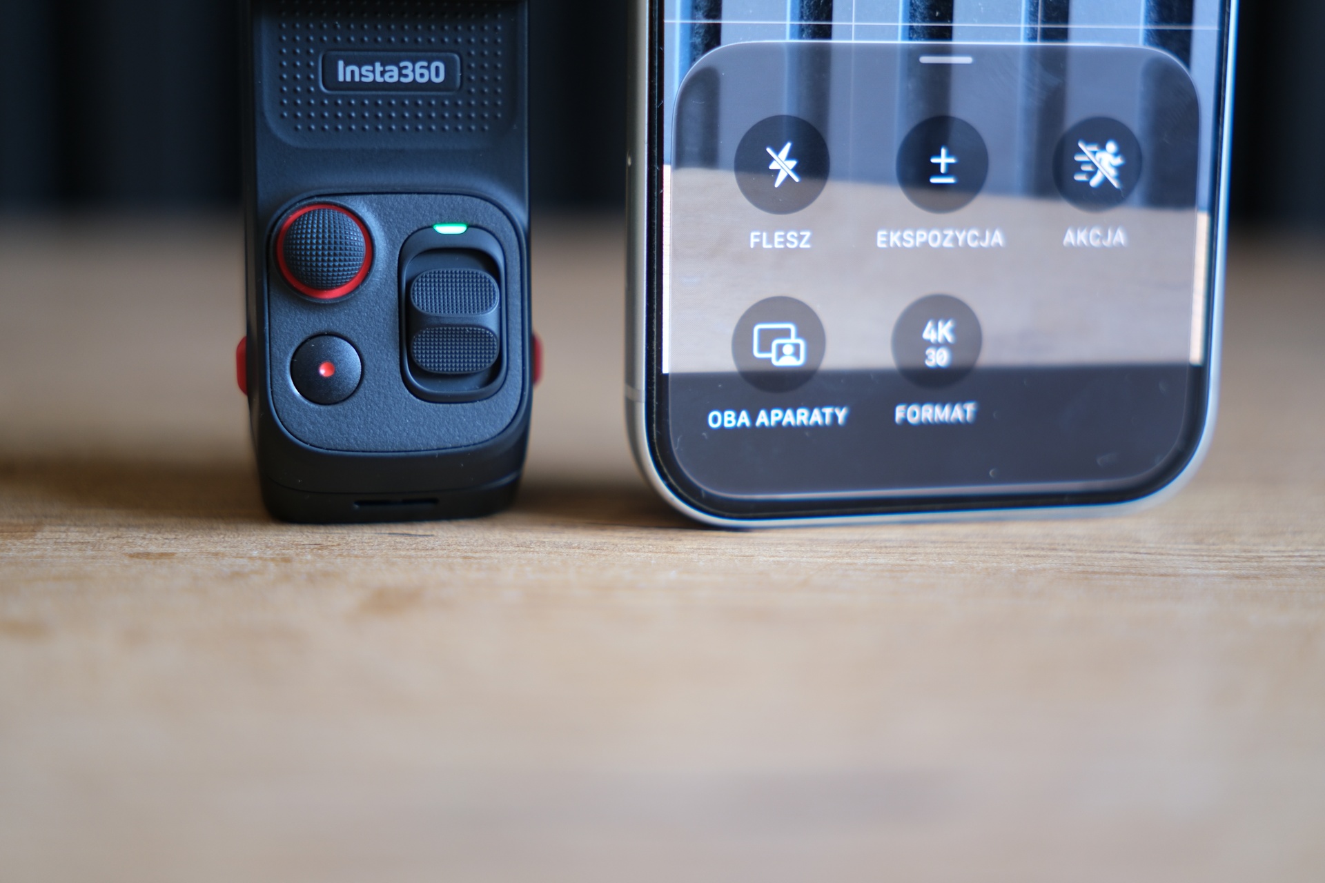 Insta360 Luna Ultra vs iPhone 17 Pro