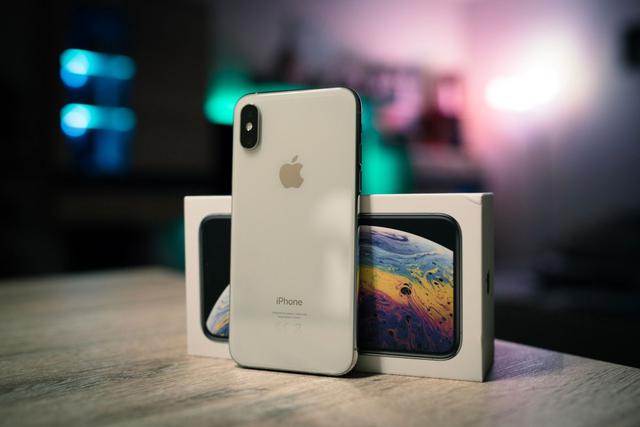 Aktualizacja iOS 13.1 spowolni smartfony iPhone XS oraz XR