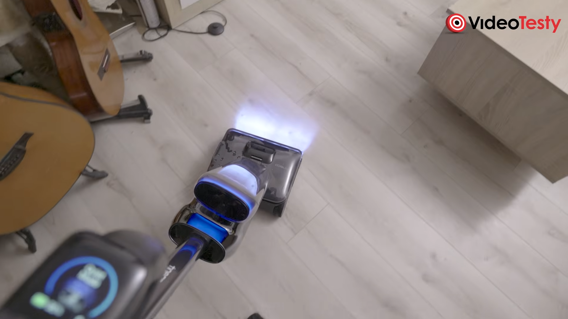Odkurzacz w akcji Tineco Floor One S9 Artist Steam Pro