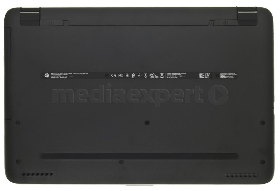 HP 15-AY073NW (W7A16EA) i7-6500U 8GB 1000GB R7 M440 W10