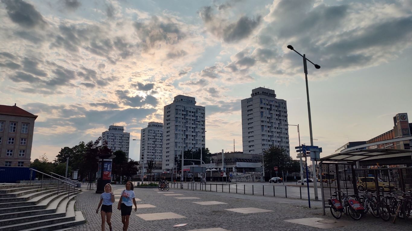 Tryb HDR w ciągu pochmurnego dnia nie zawsze sobie radzi