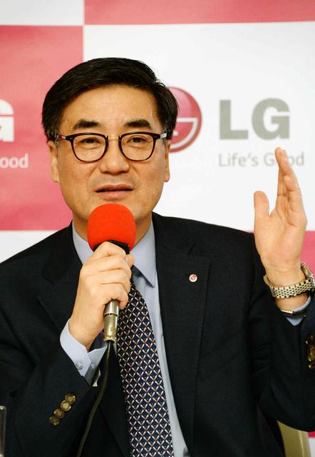 Firma LG ujawnia strategię silnej ekspansji na rynku telewizorow nowej generacji