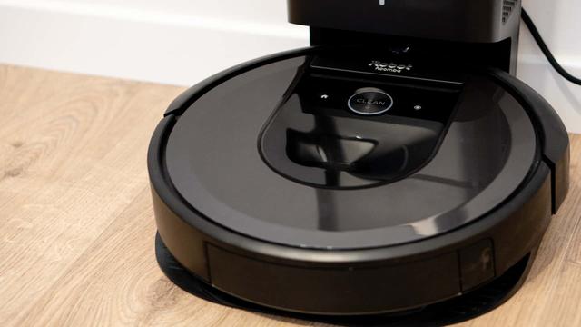 iRobota Roomba i7+, czyli odkurzacz automatyczny, który pozamiata konkurentów!