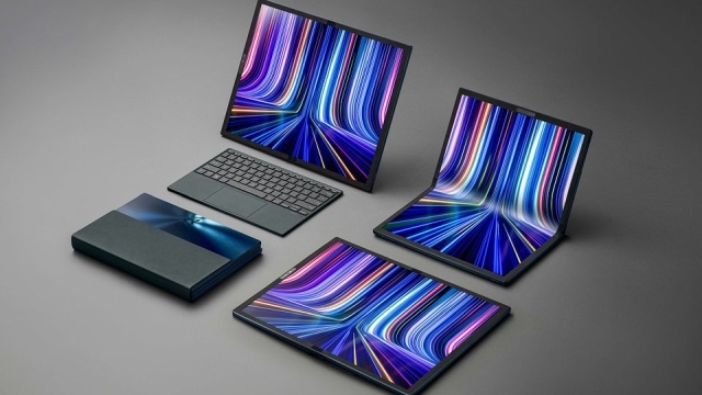 Asus Zenbook 17 to składane urządzenie z ekranem OLED