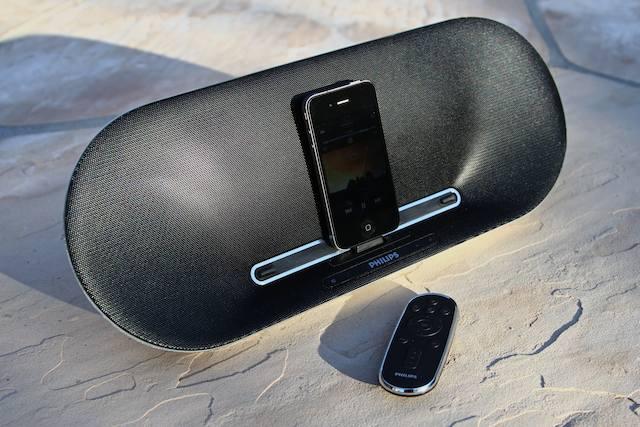 Philips Fidelio DS8550 - stacja dokująca z duzymi mozliwościami