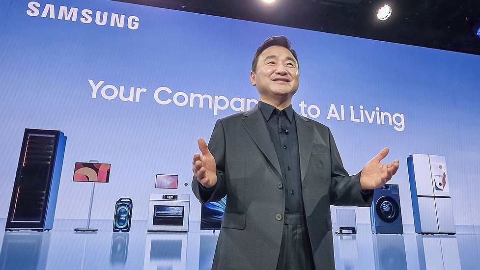 Twój towarzysz życia z AI: Samsung pokazał zalety ekosystemu połączonych urządzeń na CES #VisionAI