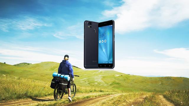 ASUS ZenFone Zoom S Dociera do Polski - Idealny Smartfon dla Turysty?