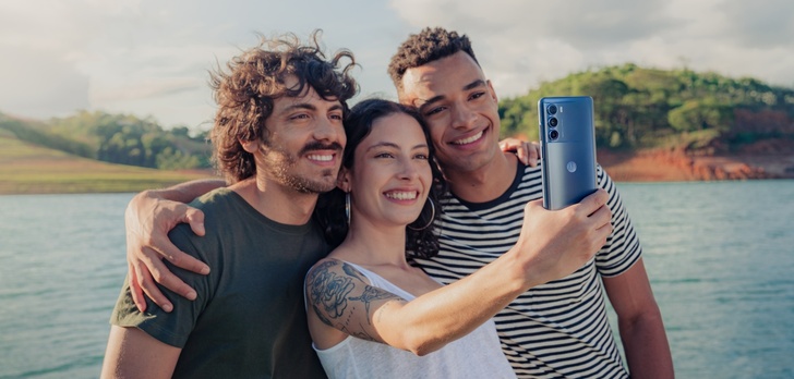 Rodzina Moto g powiększa się! Nadchodzą OLEDy i Snapdragon 888+