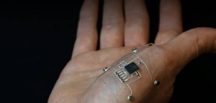 Nastał czas cyborgów? Powstało urządzenie do wydruku elektroniki na ludzkiej skórze
