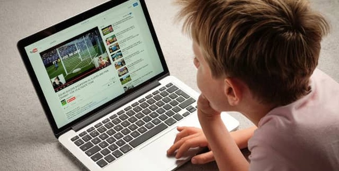 YouTube rezygnuje z automatyzacji ze względu na bezpieczeństwo dzieci