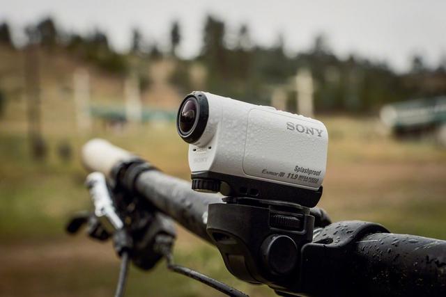 Sony Action Cam HDR-AZ1VR - Świetna Kamera Sportowa