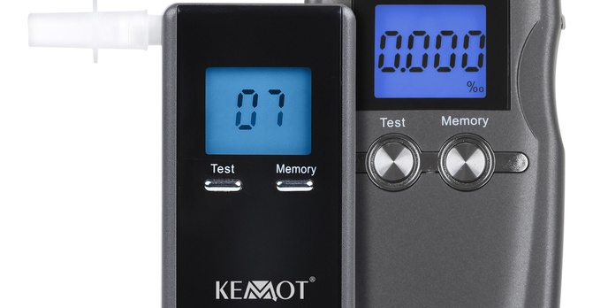 Jechać czy nie? Nie ryzykuj i użyj alkomatu KEMOT KT-571