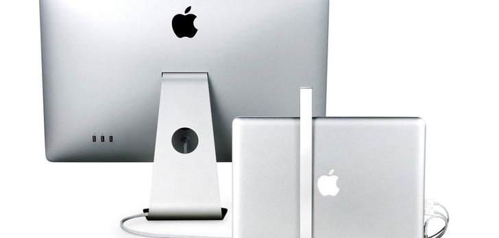 Uporządkuj swoje biurko. Nowe stojaki dla produktów Apple 