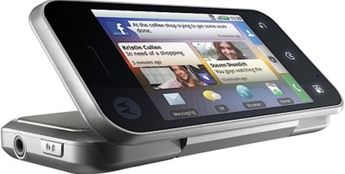 Motorola Backflip – smartfon o nowatorskiej konstrukcji