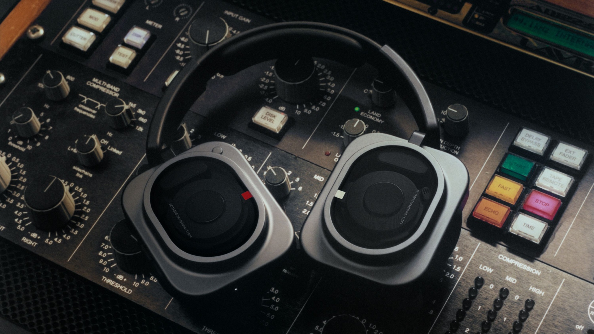 Nothing Headphone (1) Pro
