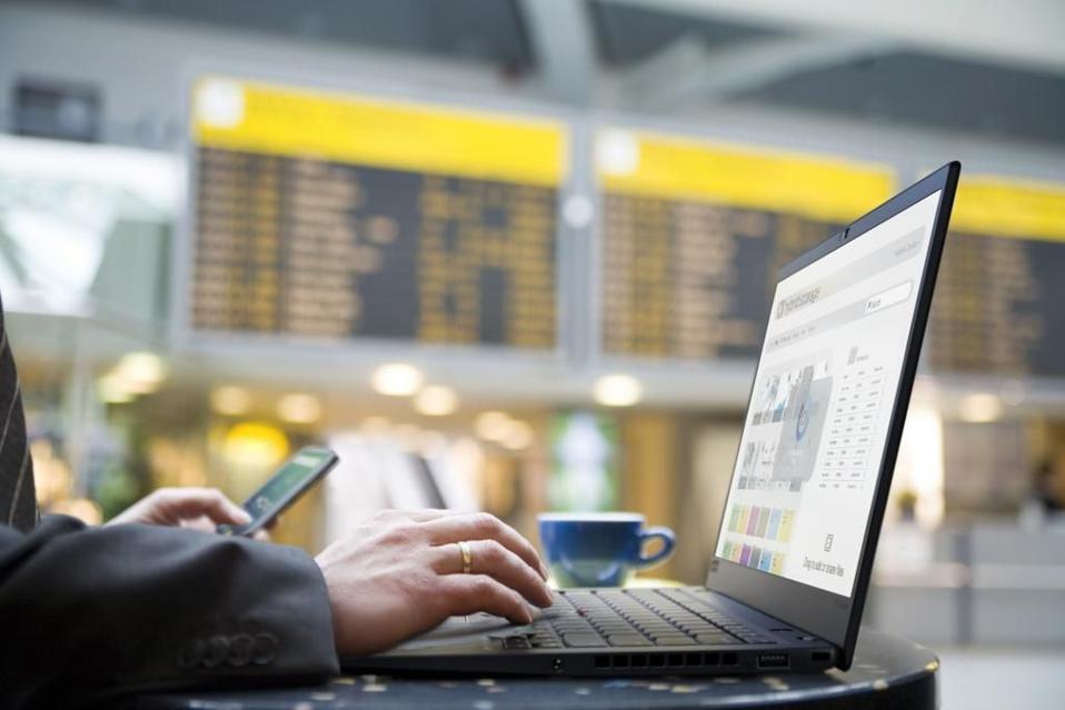 Lenovo ThinkPad X1 Carbon 6 (20KH006MGE) Lenovo ThinkPad X1 Carbon 6 (20KH006MGE)