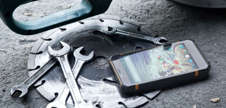 Kruger&Matz DRIVE 4 - Pancerniak o Ciekawej Specyfikacji