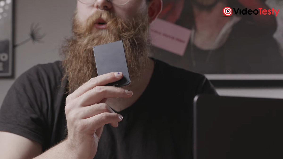 Praktyczne korzystanie z Plaud Note Pro przy laptopie