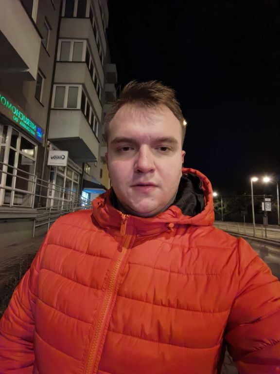 To samo ujęcie, ale z rozszerzonym polem widzenia