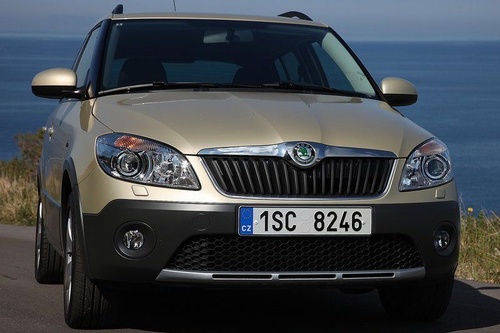 Skoda Fabia II Scout Hatchback 1,6TDI CR DPF (105KM) M5 5d