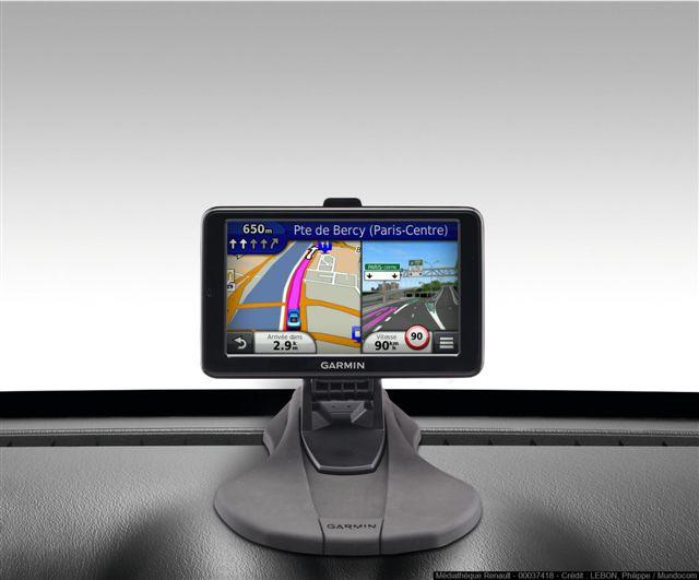 Współpraca Garmin i Renault – limitowana edycja samochodu Dacia Duster Garmin
