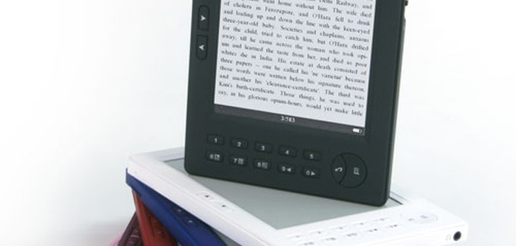 Polacy czytają e-książki – dynamiczny rozwój rynku e-booków